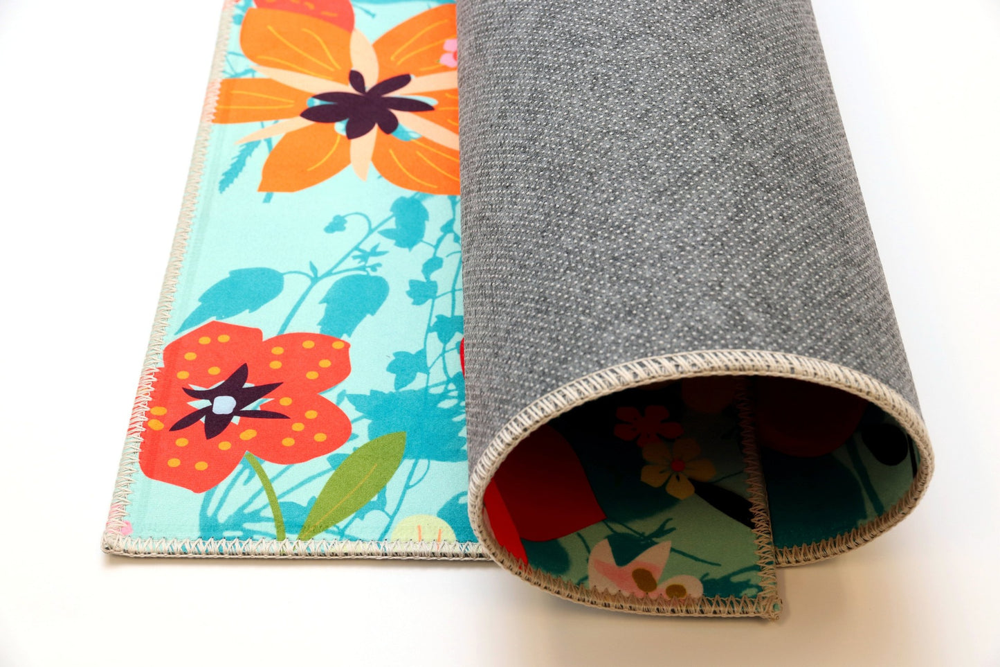 Wildflower Garden On Teal Olivia's Home Accent Rug with Flowers Floral Washable Rug 22" x 32"